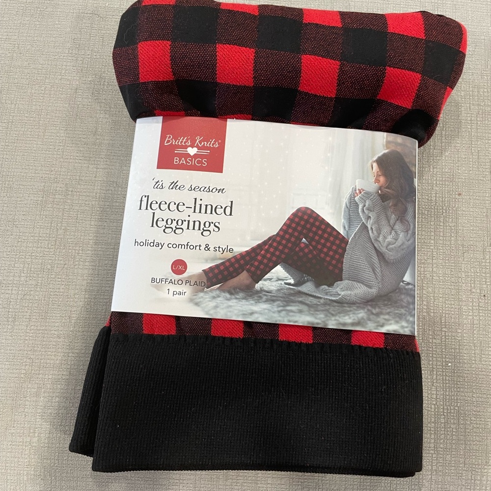 Buffalo Plaid Fleece-Lined Leggings L/XL 
Gift ready! Britt’s Knits
